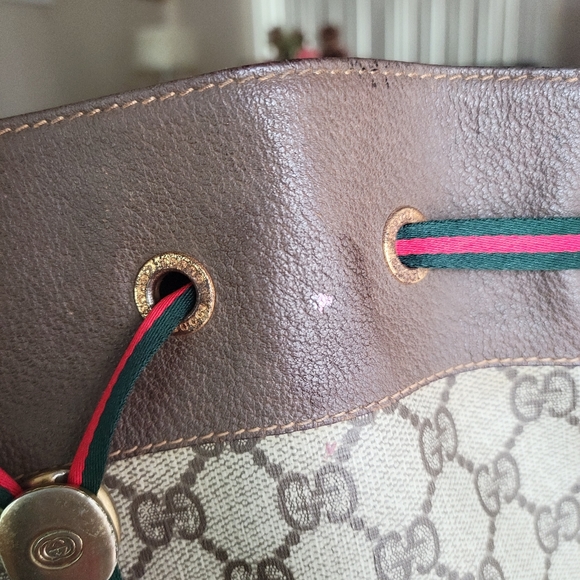 100% Authentic Gucci vintage drawstring bucket bag - Picture 13 of 16
